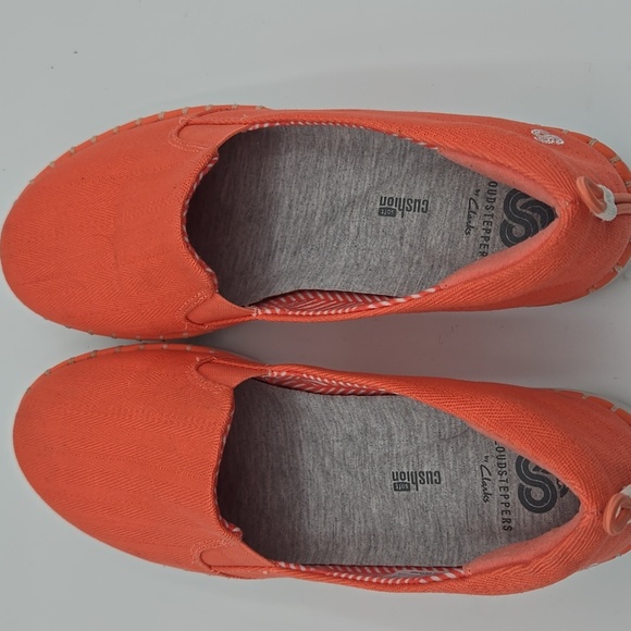 Clarks Cloudsteppers Orange Coral Step Glow Slip On Shoes Size 7 - Picture 4 of 10